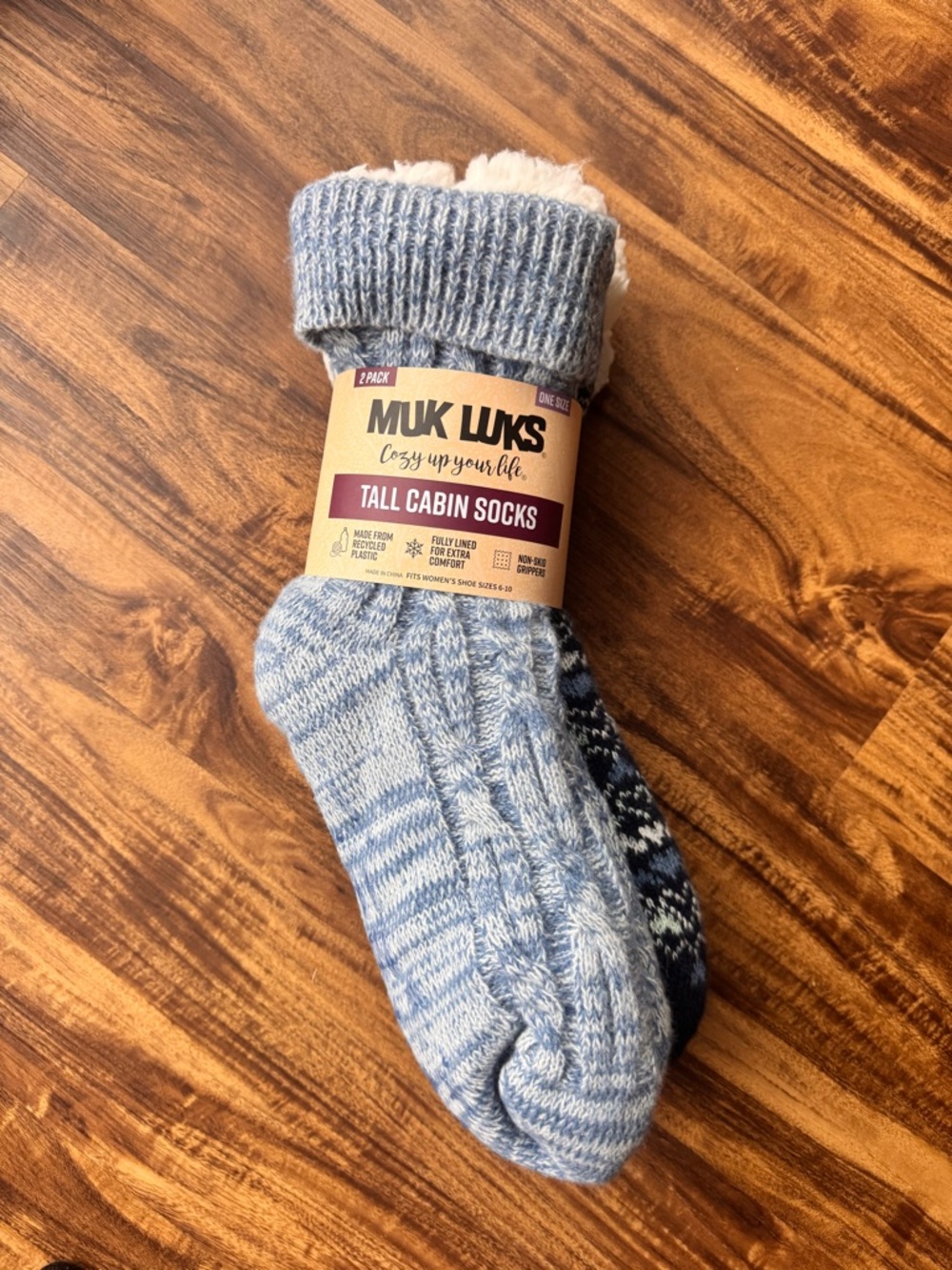 Muk Luks Tall Cabin Socks